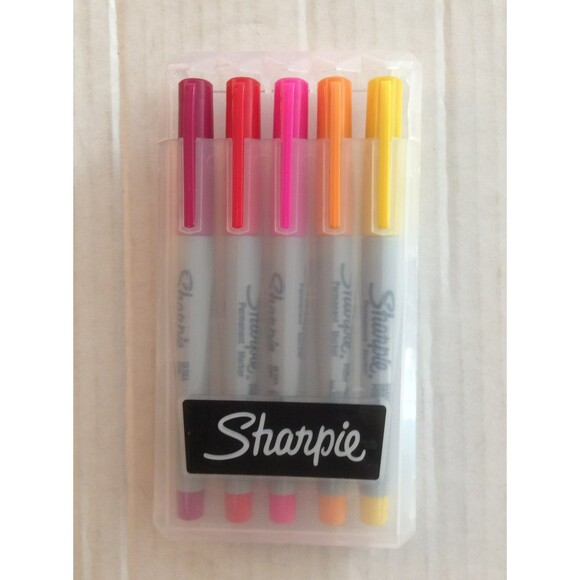 5 Sharpie Ultra Fine Point Markers B10 - Picture 1 of 1